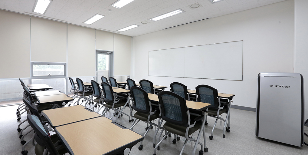 Large Lecture Room(7)