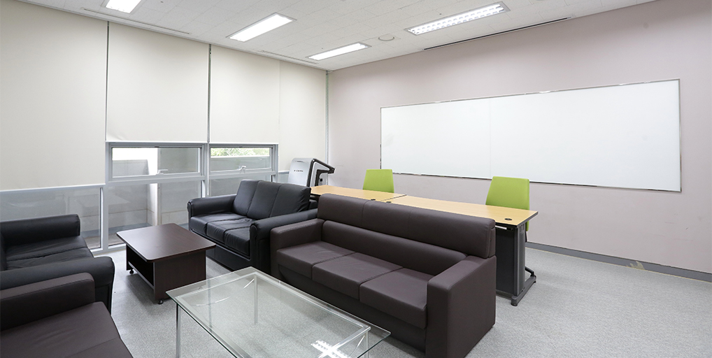 Conference Room(1)